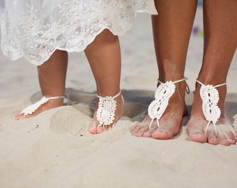 Maman et moi Sandales pieds nus au crochet, Ensemble de deux sandales pieds nus en dentelle, Accessoires Baby Foot, Prop photo, Bracelet de cheville de piscine de plage, Mariage sur la plage