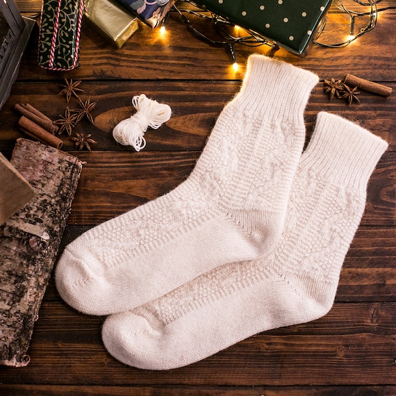 Calcetines de lana mujer, calcetines blancos hechos a mano mujeres,  zapatillas de casa sexys, calcetines de punto para botas, regalo de mujer,  regalo de Navidad para ella, medias de lana 