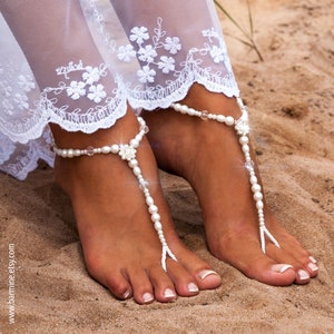 Bridal foot jewelry Pearl and Rhinestone Beach wedding Barefoot Sandals Elements barefoot sandal Beaded Barefoot Sandals