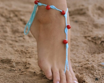 Gehäkelte Türkis Barfuß Sandalen mit roten Steinperlen, Nude Schuhe, Fußschmuck, Hochzeit, Viktorianische Spitze, Sexy, Yoga, Fußkettchen Bellydanc