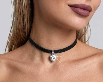 Schwarzes Lederchoker mit Anhänger, sexy Halskette, Herzanhänger, Zirkonia