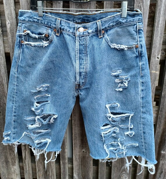 Vintage Levis 501 red tag distressed cut off shor… - image 4