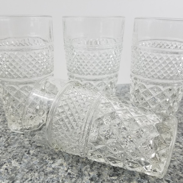 Vintage Wexford tumblers set of 4 Anchor Hocking 5 1/2" diameter clear drinking glasses