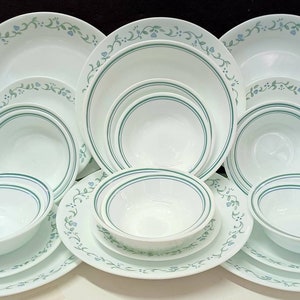 Corelle County Cottage dinnerware set 6 dinner plates 6 b&b plates 6 soup/cereal bowls 6 fruit/dessert bowls 1 veggie bowl 25 pcs.