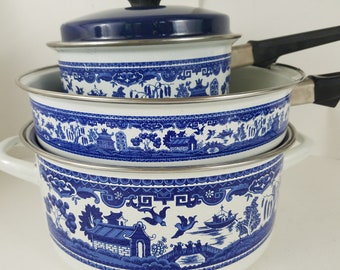 Vintage Blue Willow cookware Blue Willow pots and pans 5 pc set