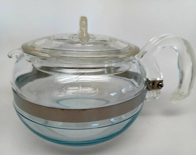 Vintage Pyrex Teapot and Lid 6 Cup Pyrex Glass Teapot 19361979