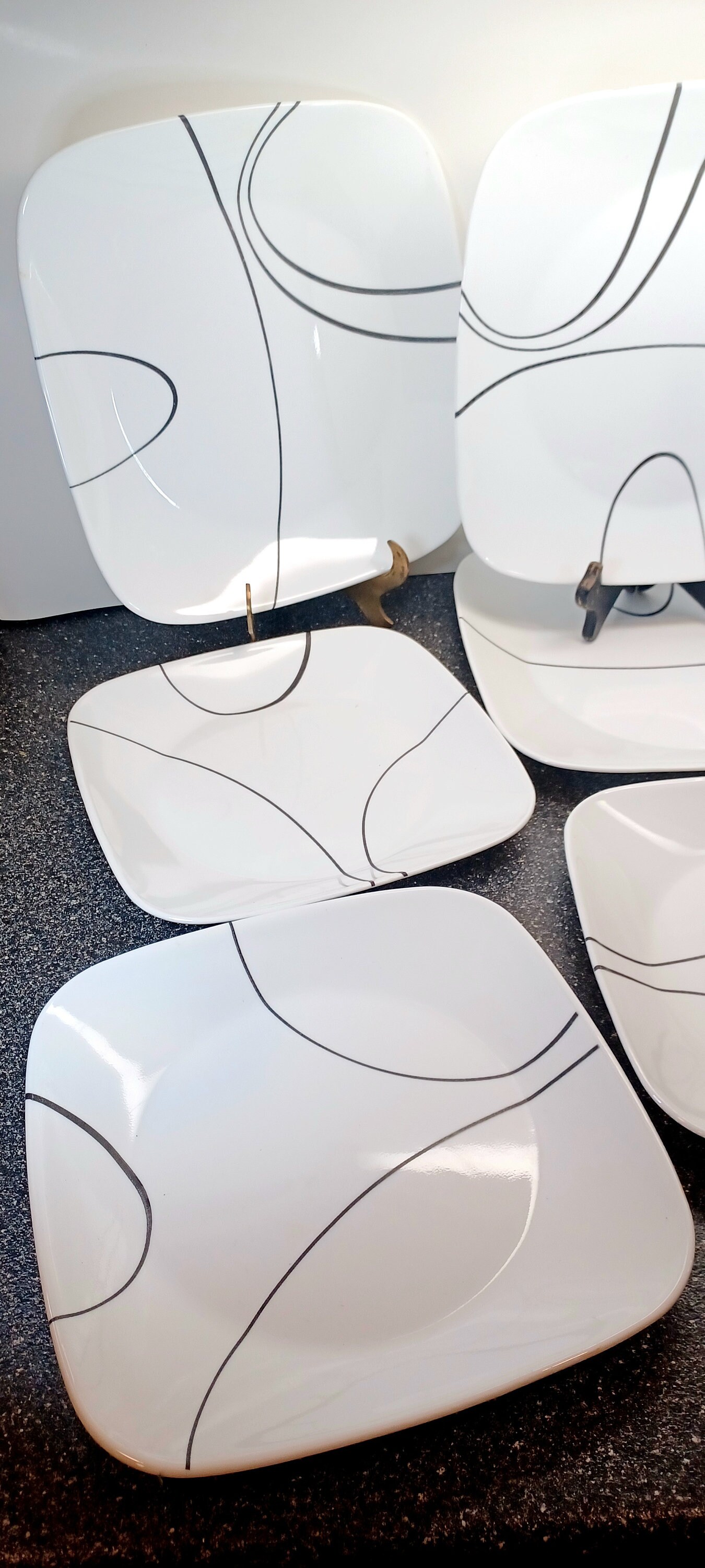 Corelle Simple Lines Dinner Plates and Luncheon Plates Corelle Square