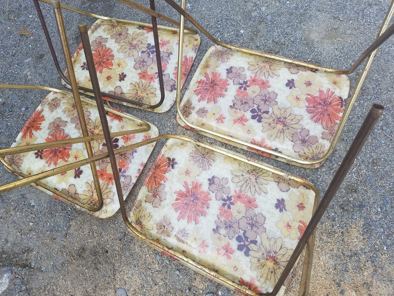 Vintage TV dinner tables with holder set of 4 simply awesome Etsy