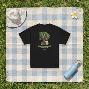 Spanisches Kinderbibel-Shirt ¿Te sientes solo? Jesús te ve – Zachäus Christian Tee auf Spanisch, Camiseta Cristiana Niños