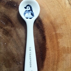 Penguin Measuring Spoons image 3