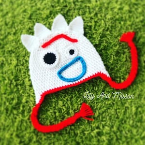 Fork Hat, Forky Crochet Pattern, Forky Halloween, PDF Crochet Pattern, Forky Hat, Spork, Sporky, Crochet Halloween, Forky Costume, Crochet