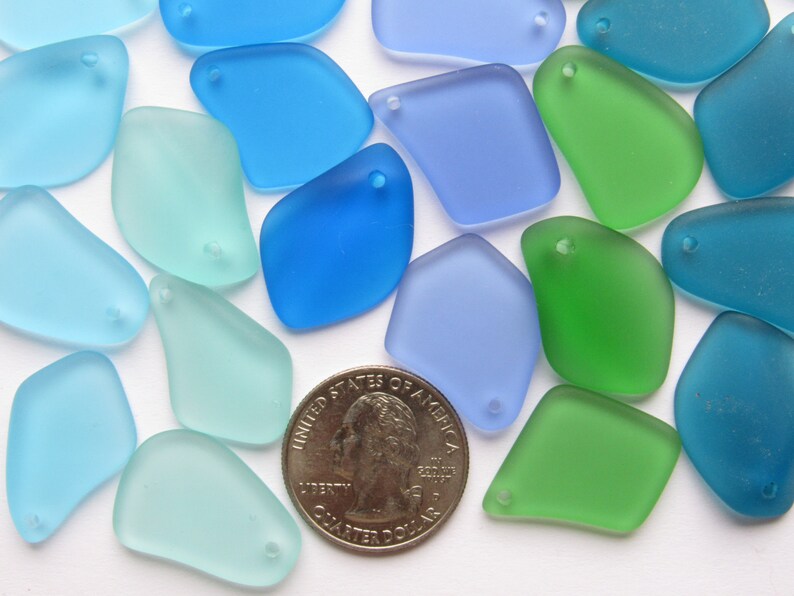 making Sea Glass jewelry PENDANTS 36 pc Aqua Green Teal Blue Top Drilled beads assorted colors