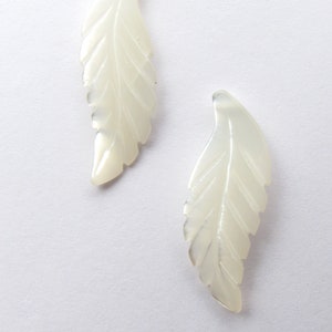 MOP Mother of Pearl PENDANTS 25x10mm Carved Pair White Shell Side Drilled bead supply diy beach jewelry