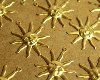 made in USA 16 pc RB-1312 Raw Brass Circle Charms: 8.5mm in diameter