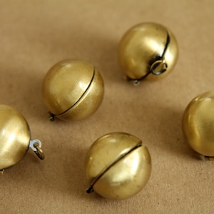 1 pc. Ball Locket Antiqued Bronze | LOC-024