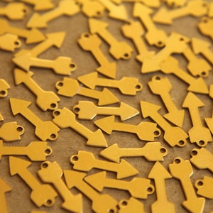 16 pc. Small Raw Brass Arrows with Loop: 14mm by 5mm - made in USA | RB-238