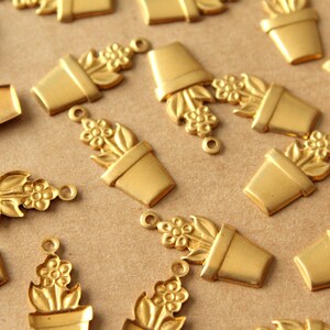 14 pc. Raw Brass Potted Flower Charms: 21mm by 10mm made in USA flower houseplant floral sunflowers garden plant bouquet RB-1407 image 2