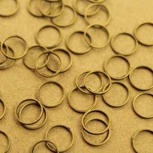 100 pc. Antique Bronze Circle Links: 8mm diameter FI-027 image 2