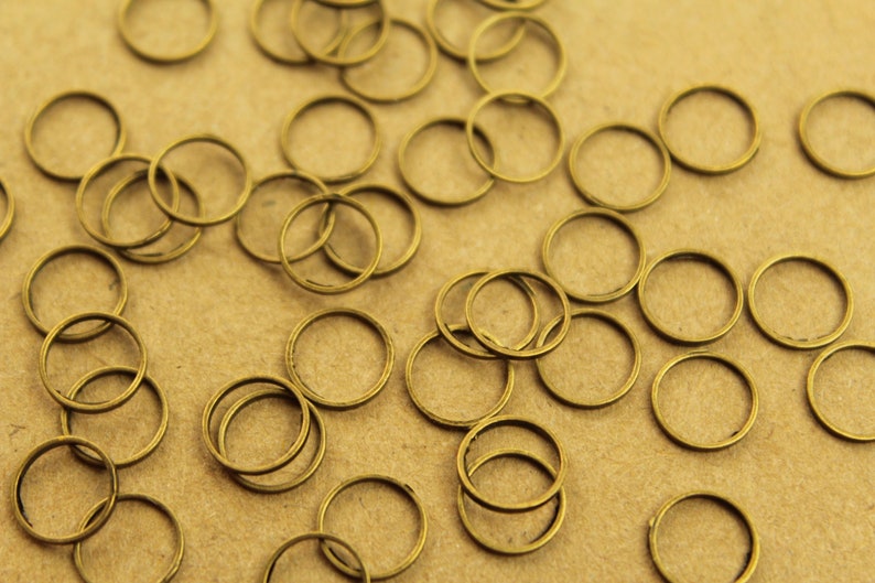 100 pc. Antique Bronze Circle Links: 8mm diameter FI-027 image 2