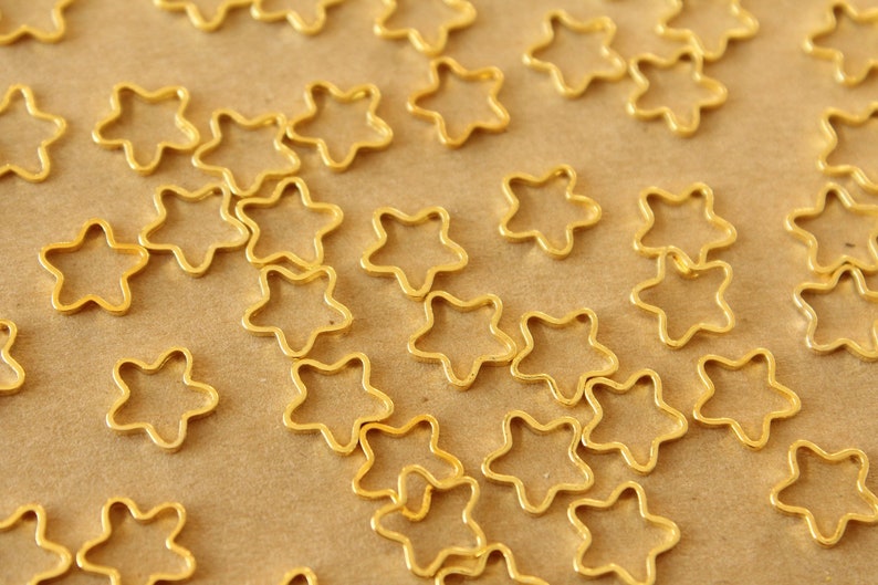 50 pc. Gold Plated Star Links: 9-10 mm in diameter FI-126 image 1