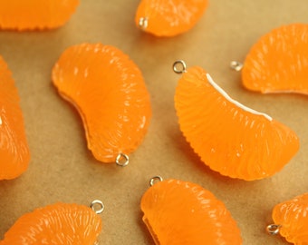 6 pc. Mandarin Orange Slice Resin Charms, Fruit Pendant, Gold Fruity Citrus Summer Spring Treat Slice Sliced  | MIS-207*