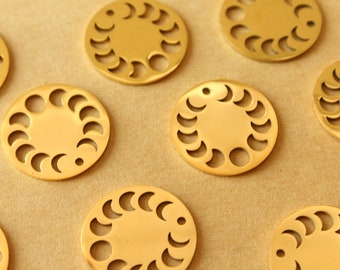 5 pc. Gold Plated Stainless Steel Moon Phase Circle Charms: 23mm diameter | MIS-479