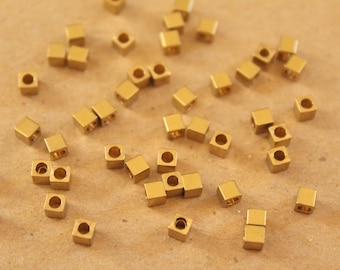 50stk. Rohes Messing Würfel Spacer Perlen, 3 mm x 3 mm | FI-459
