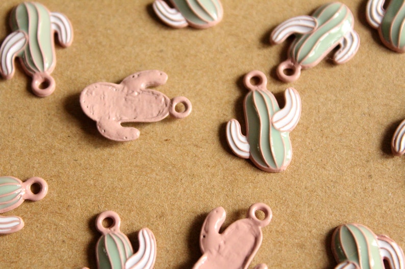 20mm x 16mm Enameled Cactus Charms MIS-194 5 pc
