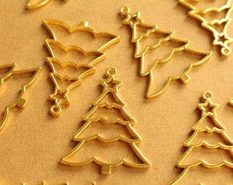 4 pc. Gold Christmas Tree Shaped Open Backed Bezel Setting, 33mm by 43mm | MIS-332