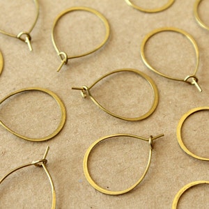 20 pc. Raw Brass Kidney Oval Earwires 22mm | FI-629