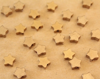 20 pièces Stars en laiton brut, 8 mm de diamètre | FI-428