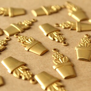 14 pc. Raw Brass Potted Flower Charms: 21mm by 10mm made in USA flower houseplant floral sunflowers garden plant bouquet RB-1407 image 3