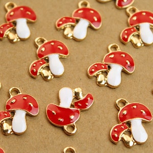 8 pc. Red, White and Gold Enameled Double Mushroom Charms, 19.5mm x 18mm | MIS-378