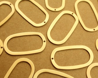 8 pc. Matte Gold Oval Links: 35.5mm by 19.5mm | FI-563