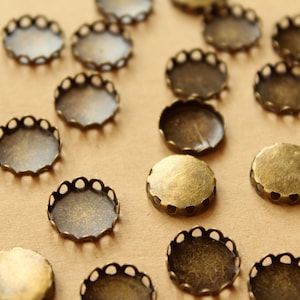 50 pc. Antique Bronze Brass Lace Edge Setting: 12mm in diameter - | FI-354