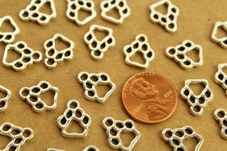 Monkimau Orecchini A Bottone A Forma Di Zampa In Argento 925 - Ipoallergenici, Senza Nichel - 8x7 Mm, 0.65g - Regalo Per Bambine E Amanti Animali