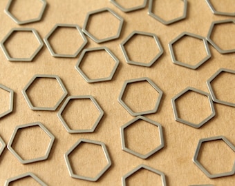 16 pc. Stainless Steel Hexagon Links, 13.5mm by 12mm | FI-305*