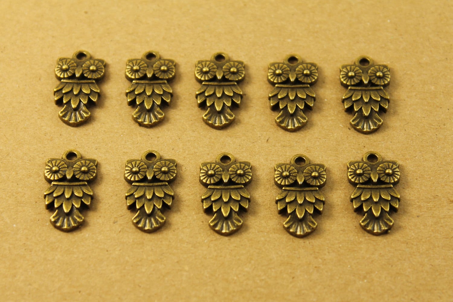 CLOSEOUT - 10 pc. Tibetan Style Owl  Charms Pendants Antique Brass Bronze | MIS-011