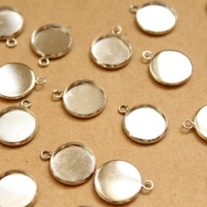 20 pc. Silver Round Cabochon Setting Pendant 12mm FI-311 image 1