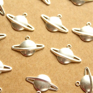 10 pc. Silver Plated Brass Saturn Charms: 21mm by 13.5mm - made in USA | SI-261