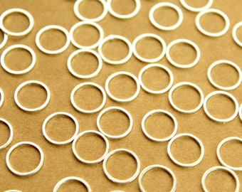 100 pc. Bright Silver Plated Circle Links: 10mm diameter | FI-525