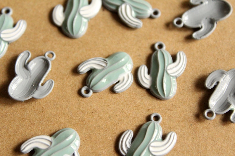 20mm x 16mm Enameled Cactus Charms MIS-194 5 pc
