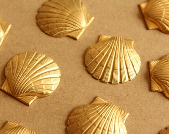 1 pc. Large Raw Brass Seashell: 32mm by 32mm - made in USA | RB-1020