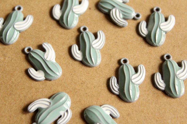 20mm x 16mm Enameled Cactus Charms MIS-194 5 pc