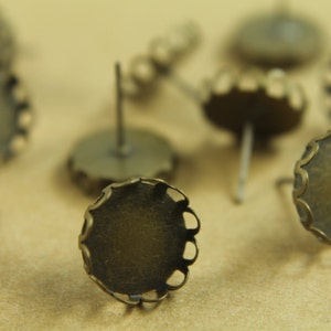 10 pc. Lace Edge Earring Blank Setting Antique Bronze, 12mm pad | FI-117