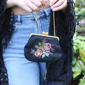Petit sac à main, sac à main gothique vintage tapisserie florale avec sangle en chaîne - sac à main victorien à fermoir steampunk
