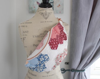 FANNY PACK Vintage Quilted Floral Design: Bohemian Upcycled Festival Crossbody Bag with Adjustable Strap