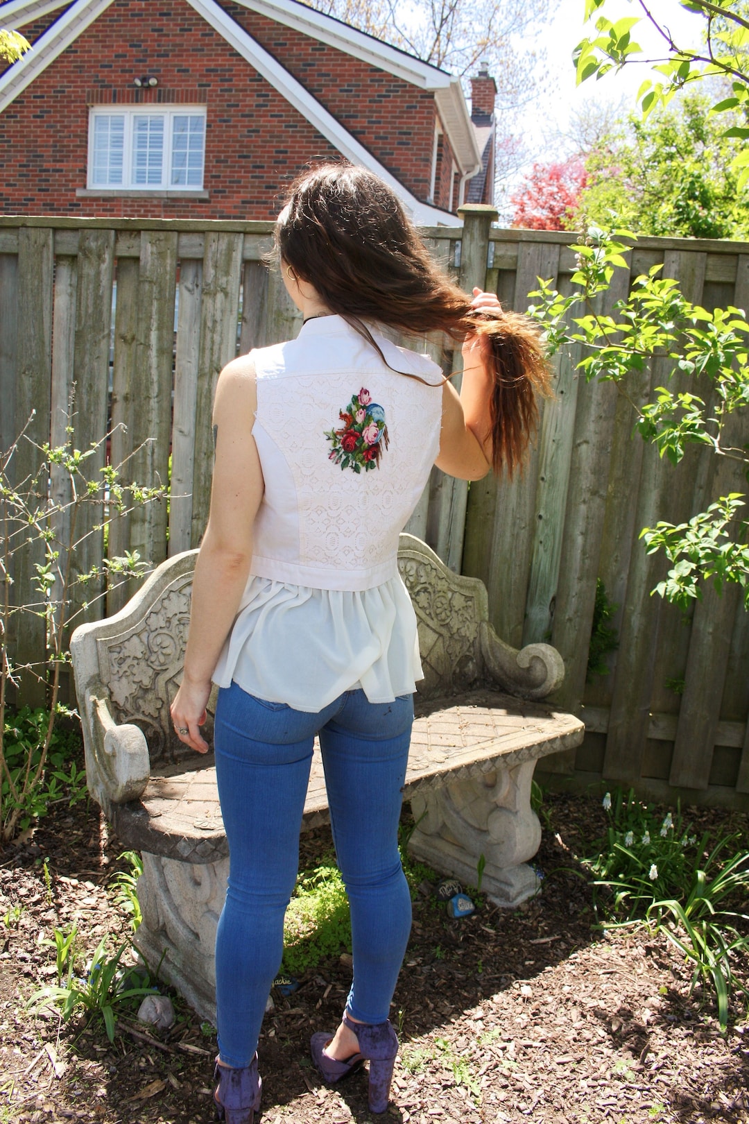 EMBROIDERED VEST, Vintage White Floral Pixie Vest With Ruffle Lace for ...