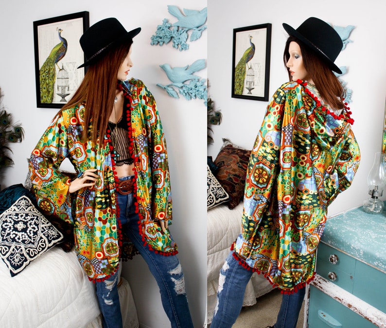 RETRO Satin ROBE, Vintage SEVENTIES Shiny Abstract Hooded Kimono, Psychedelic Hippie Sixties Jacket size Large image 7