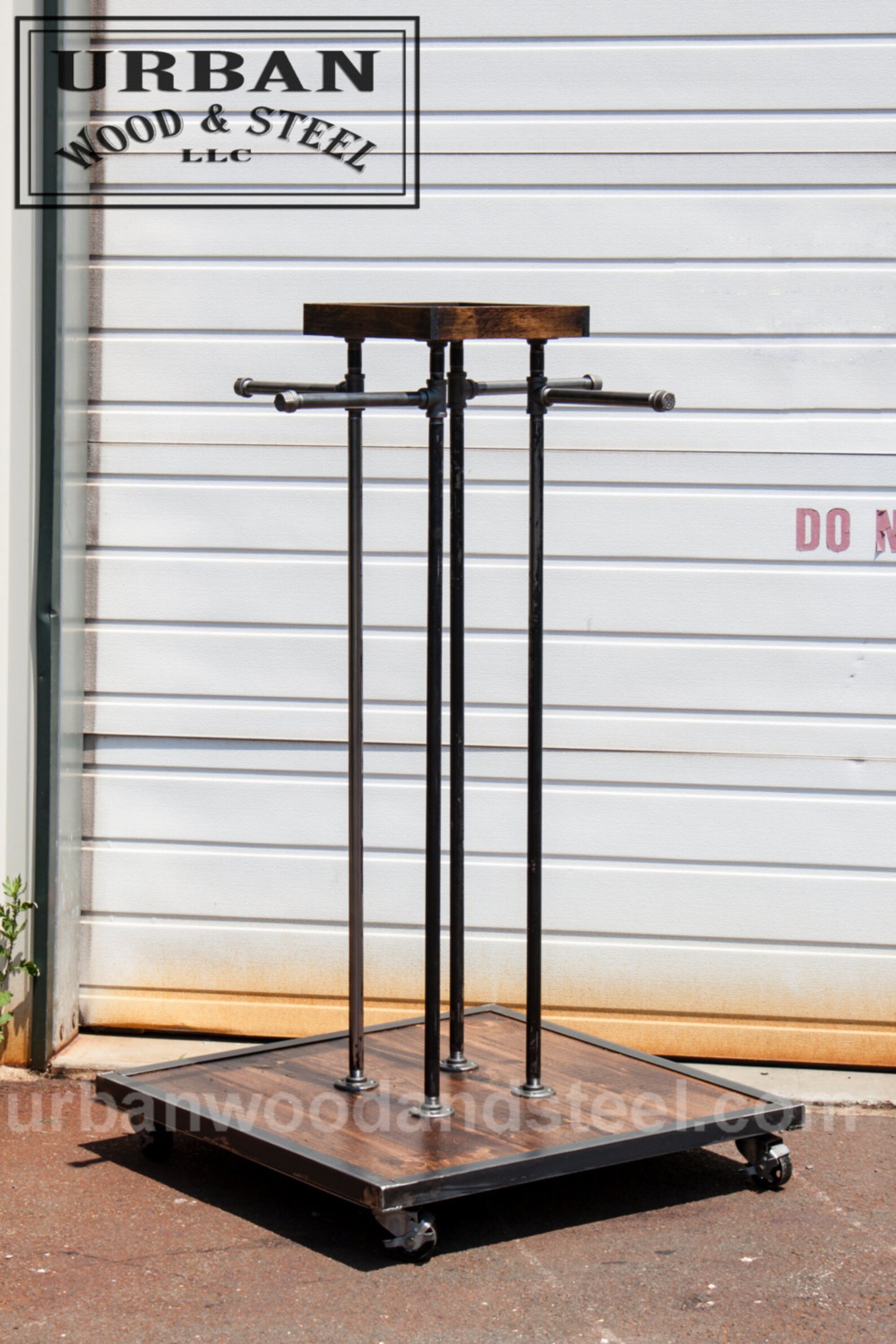 Face Out Clothing Rack / Retail Display Etsy